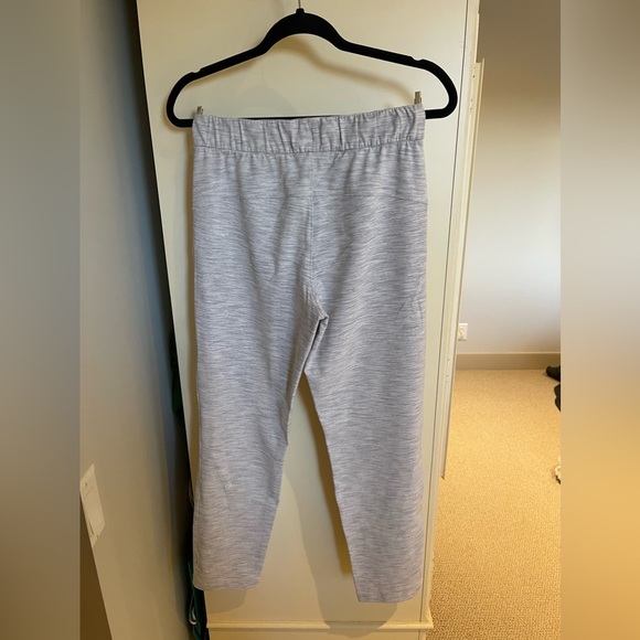 Lululemon Stretch High-Rise Pant - Picture 2 of 2